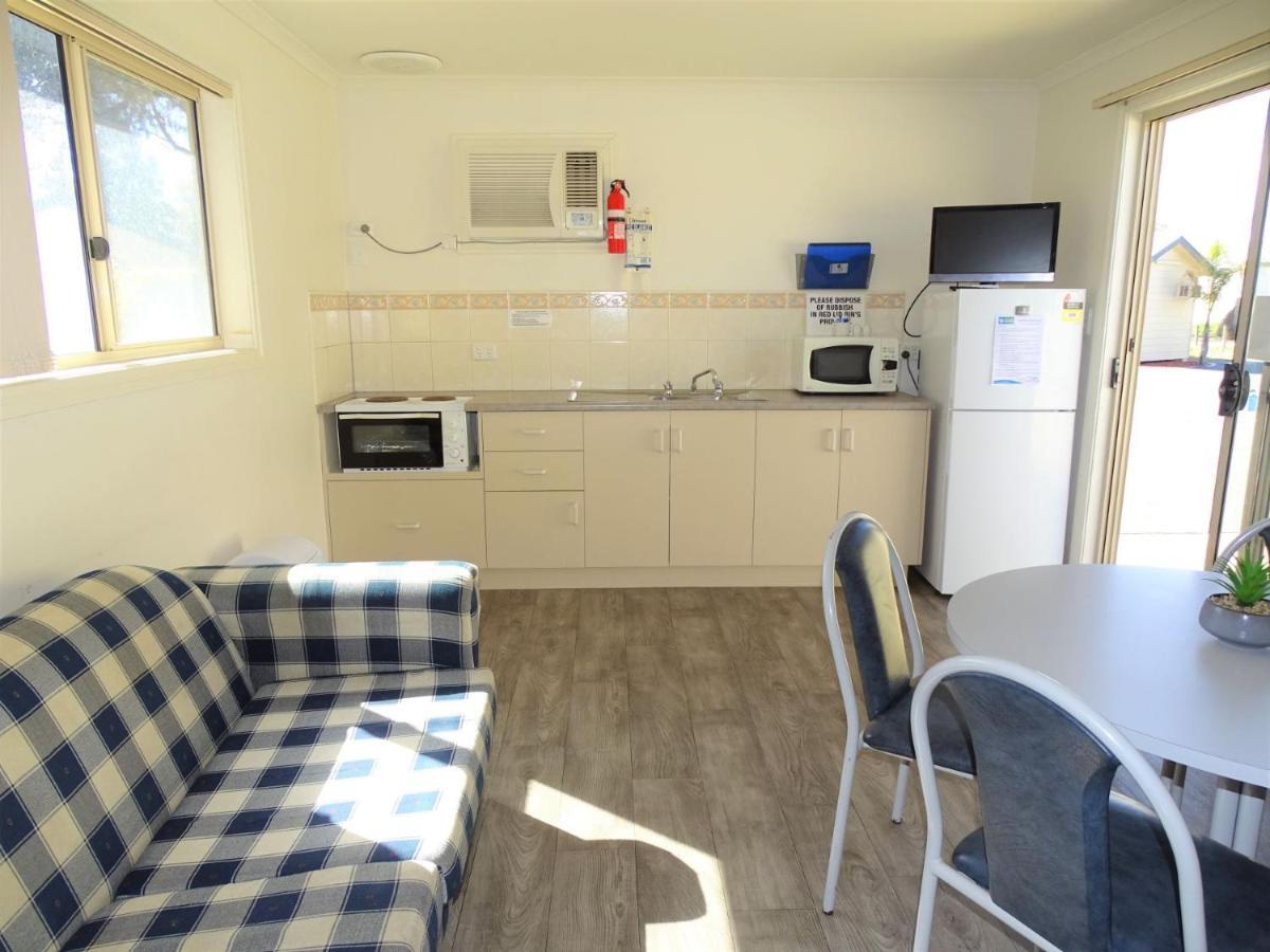 Motel Moonta Bay Cabins à Port Moonta Extérieur photo