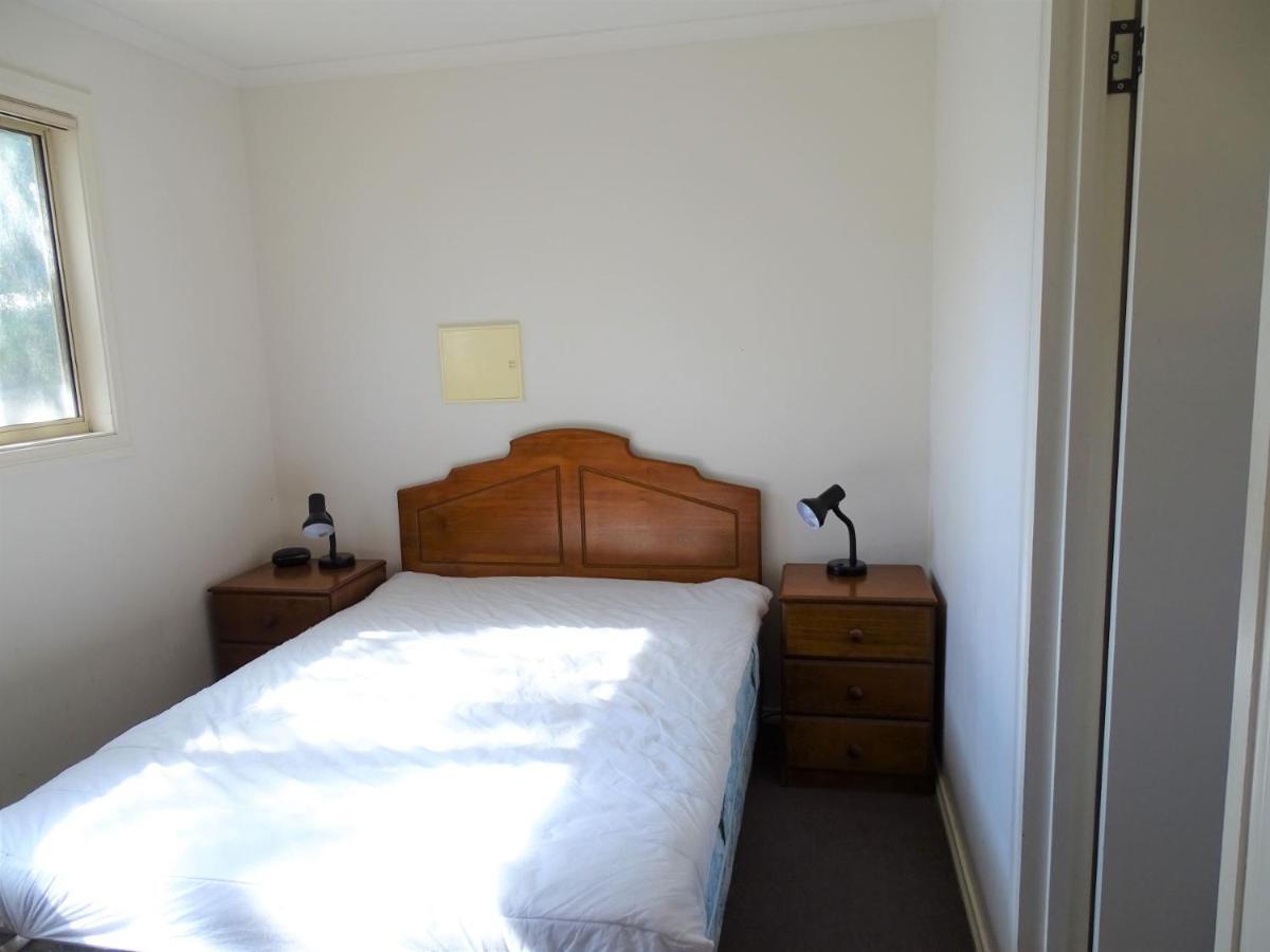 Motel Moonta Bay Cabins à Port Moonta Extérieur photo